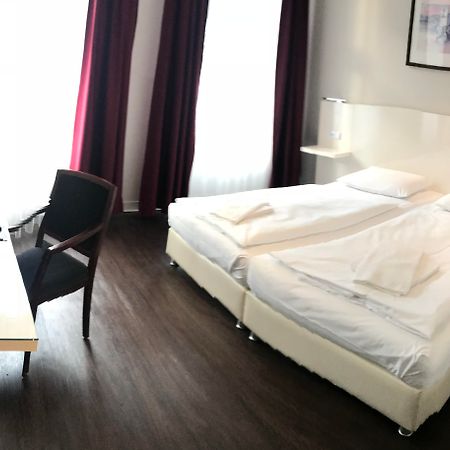 Hotel Prens Βερολίνο Εξωτερικό φωτογραφία